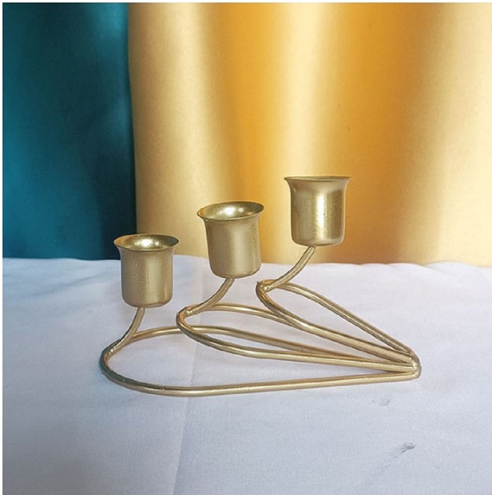 3 Arms Iron Romantic Modern Candlestick for Wedding Bedroom
